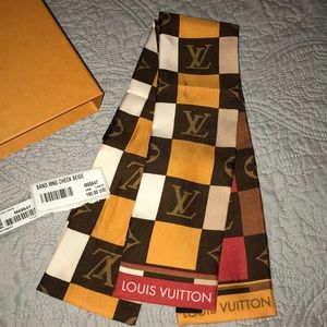 Louis Vuitton check bandeau